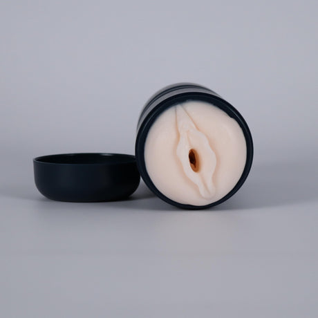 Fleshlight met natuurlijke binnenkant die makkelijk uitwasbaar is